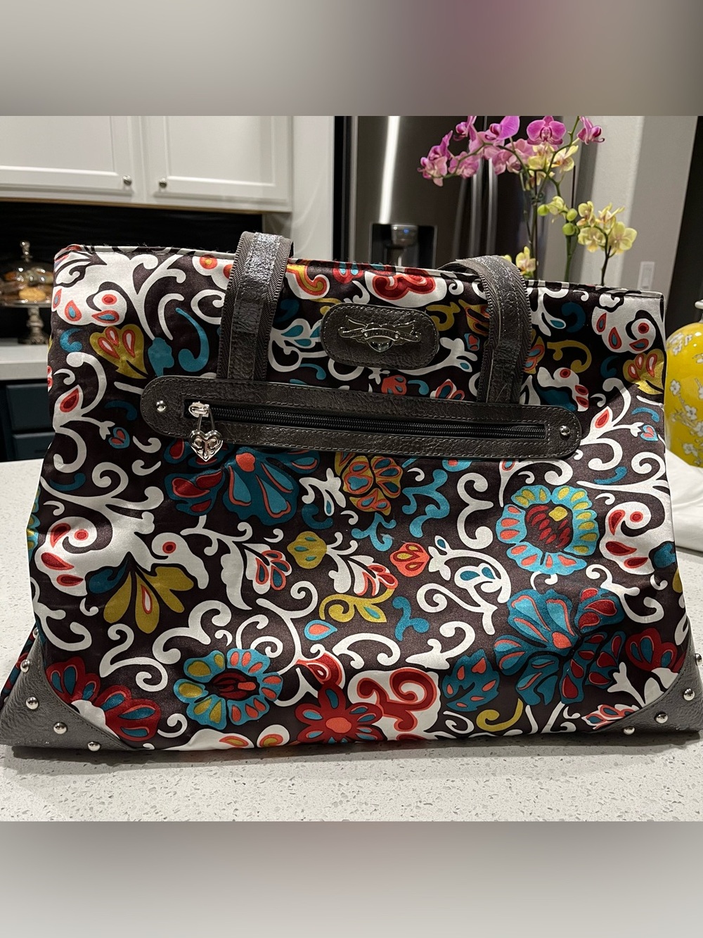 Kathy Van Zeeland Large Earth-Tone Carpet Bag-Style Weekend Bag